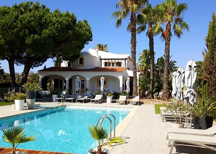 Casa Bela Moura, Boutique Hotel & Wine